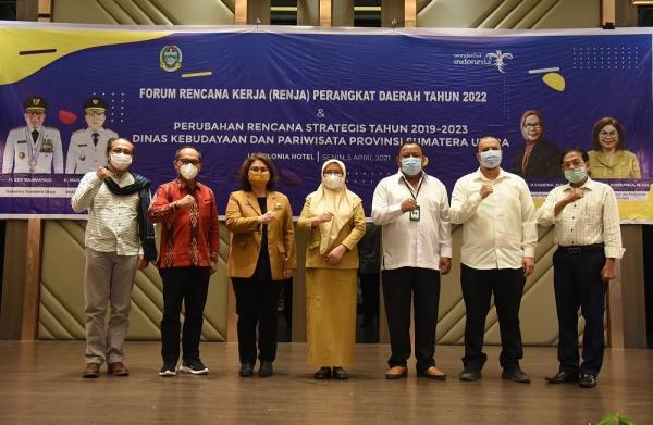 Buka Forum Perangkat Daerah Disbudpar Sumut, Sabrina: Buatlah Program Peningkatan Daya Saing